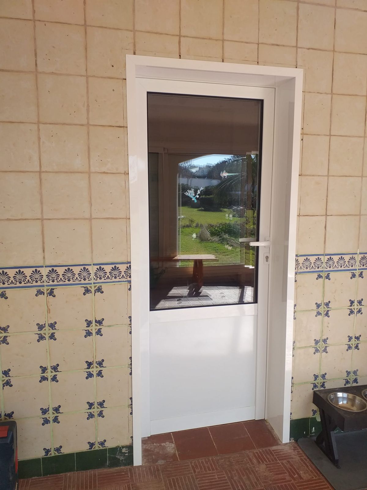 Cerramientos de Cristal y Persianas Mallorquinas de Aluminio - imagen 3
