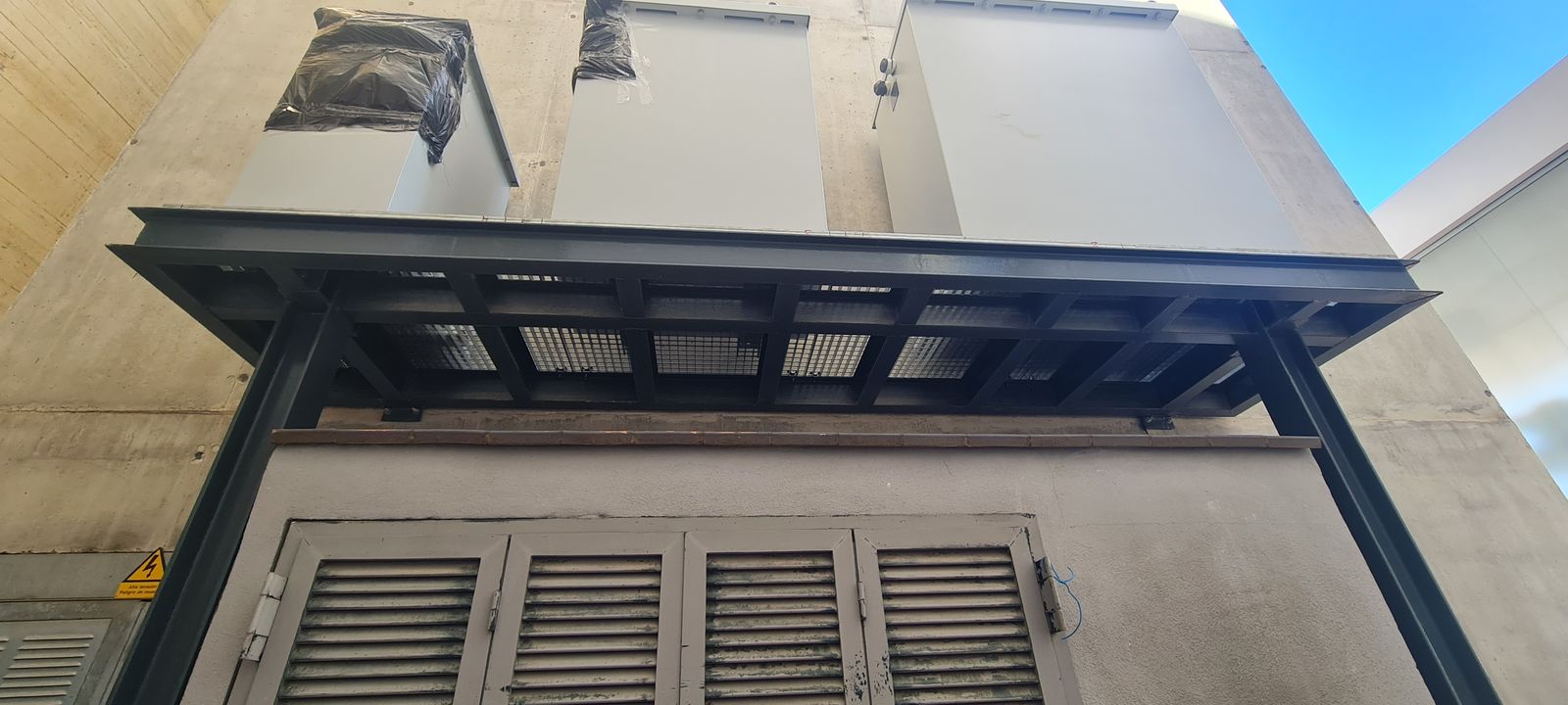 Estructura Metálica de Soporte para Climatización en el Puerto de Maó - imagen 2