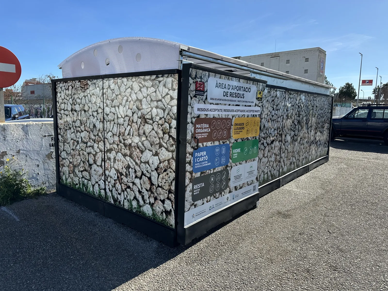 Instalacion de caseta de residuos en todo Menorca. - imagen 20