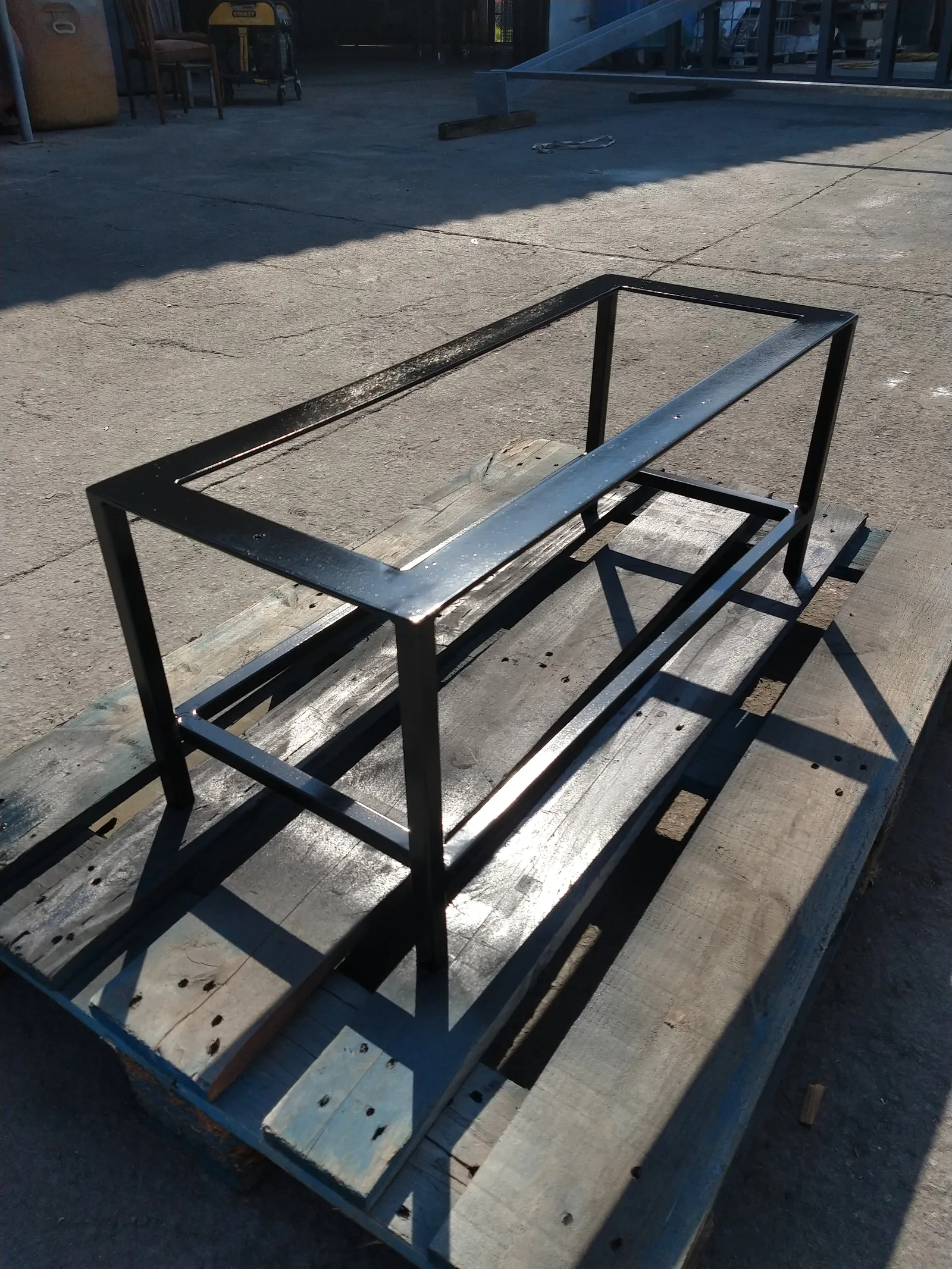 Mesa para elevar armario de habitación - imagen 2
