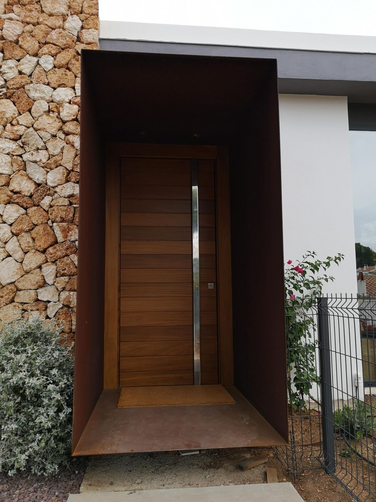Portal Moderno en Acero Corten Oxidado en Son Parc en Es Mercadal (Son Parc)