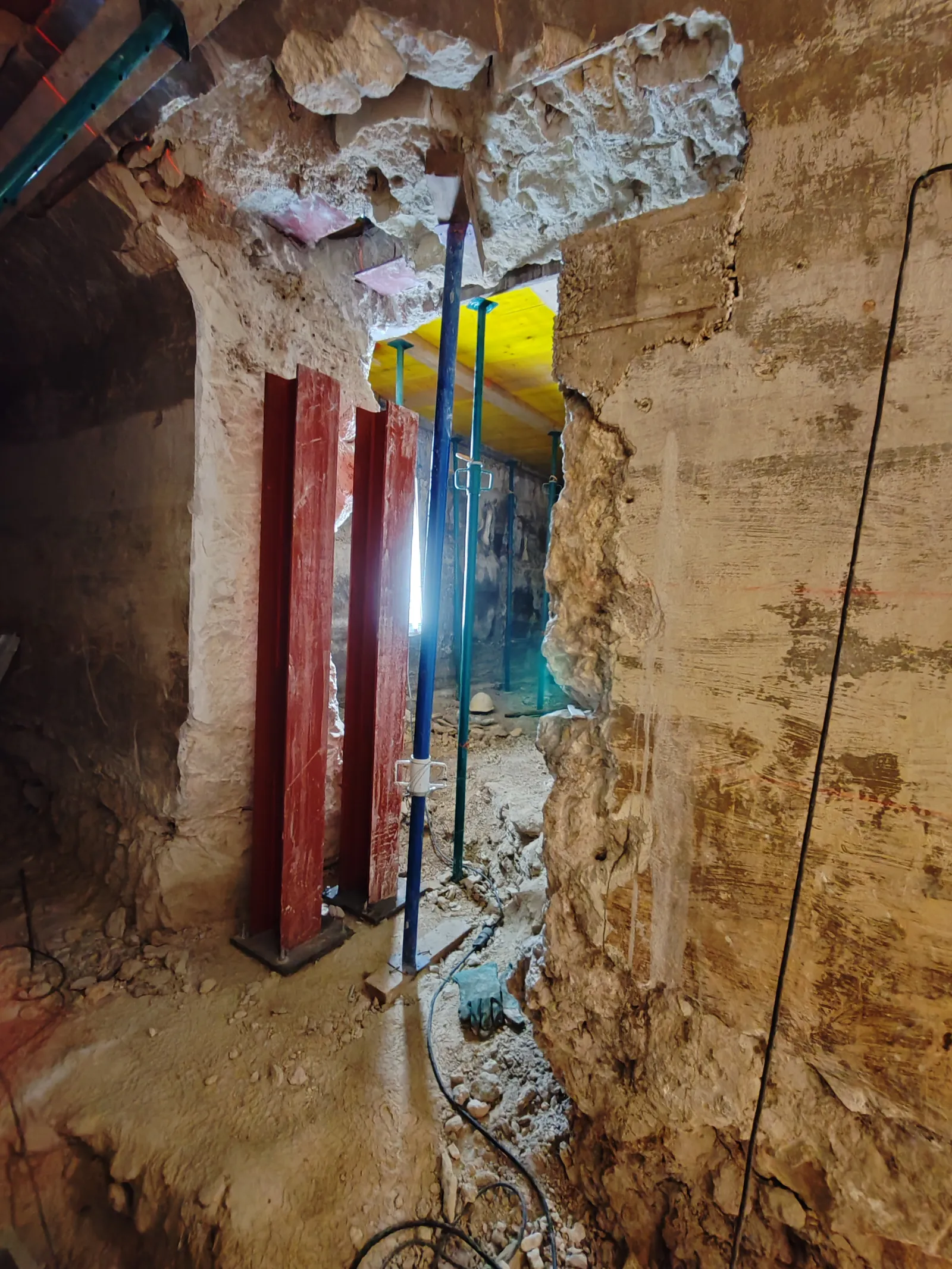 Estructura Metálica y Cerrajería en Residencia de Ancianos Es Castell - imagen 28