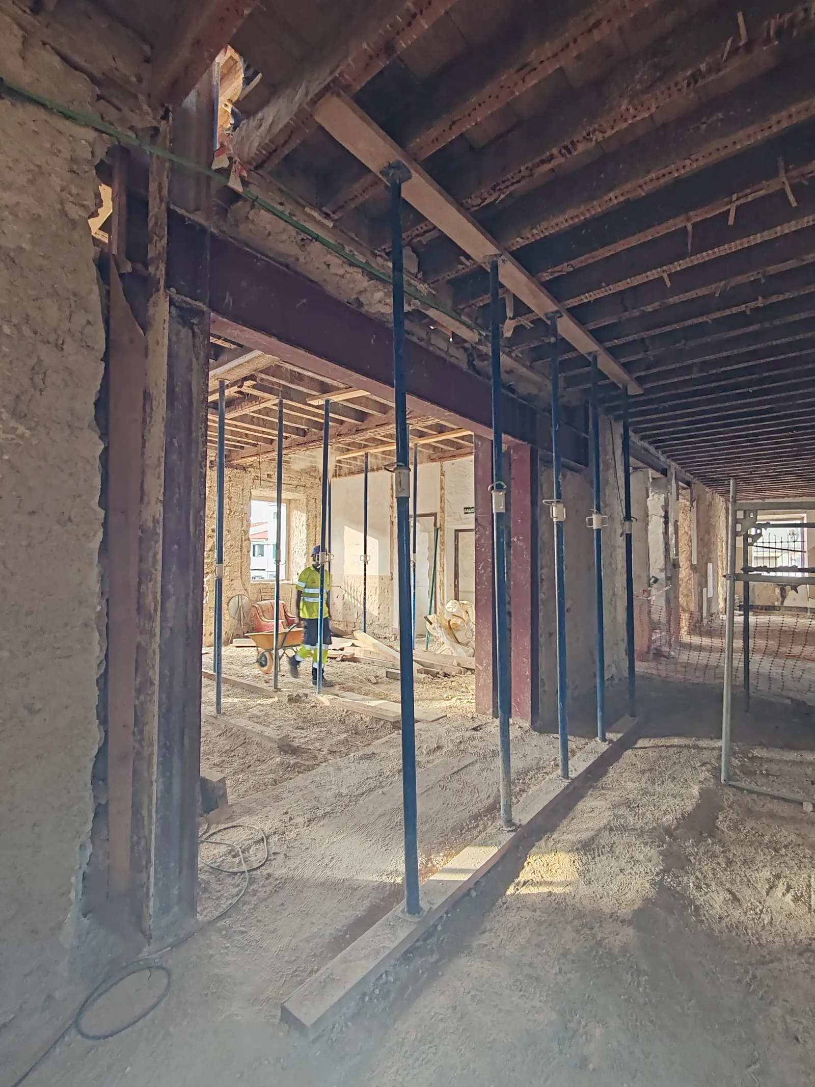 Estructura Metálica y Cerrajería en Residencia de Ancianos Es Castell - imagen 41