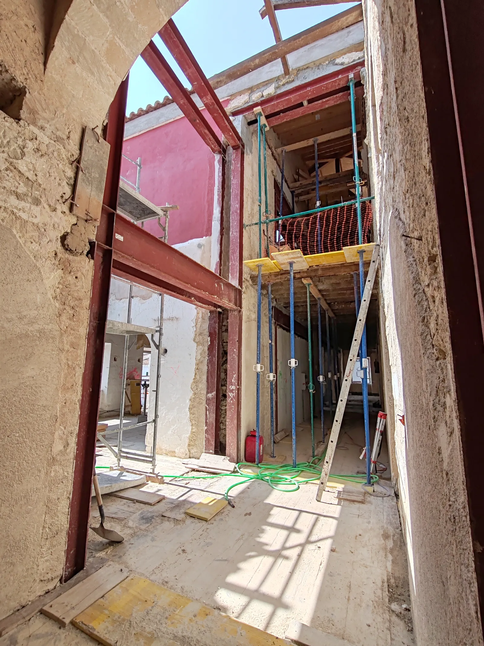 Estructura Metálica y Cerrajería en Residencia de Ancianos Es Castell - imagen 56
