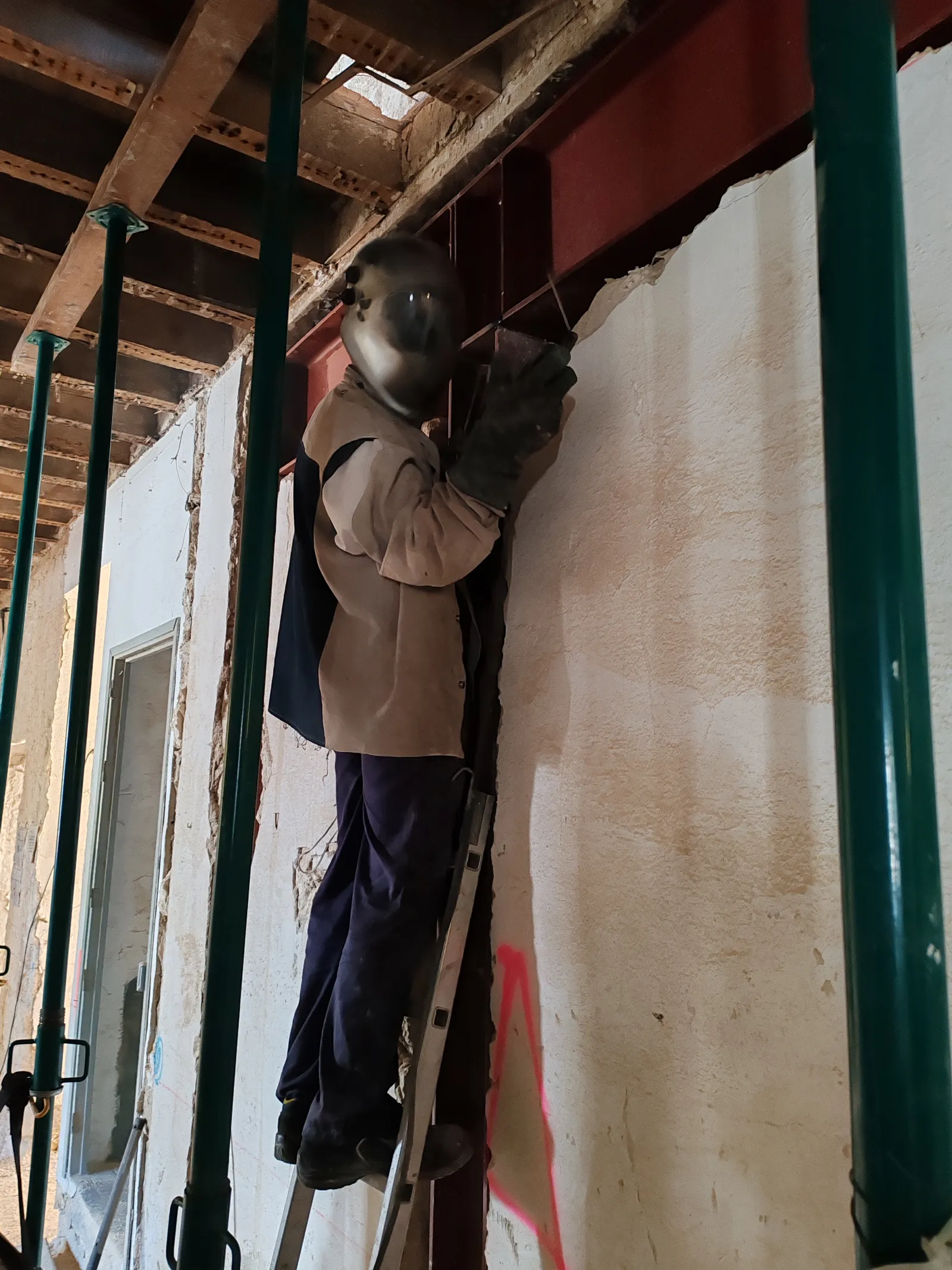 Estructura Metálica y Cerrajería en Residencia de Ancianos Es Castell - imagen 71