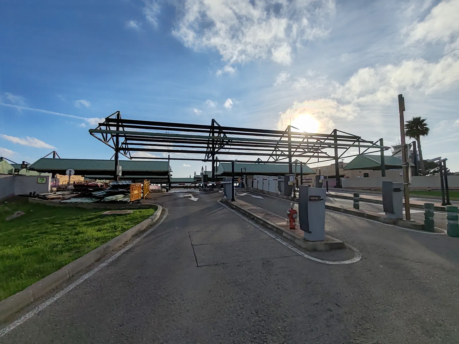 Sustitución de Pérgolas de Parking PK2 en el Aeropuerto de Menorca - imagen 12
