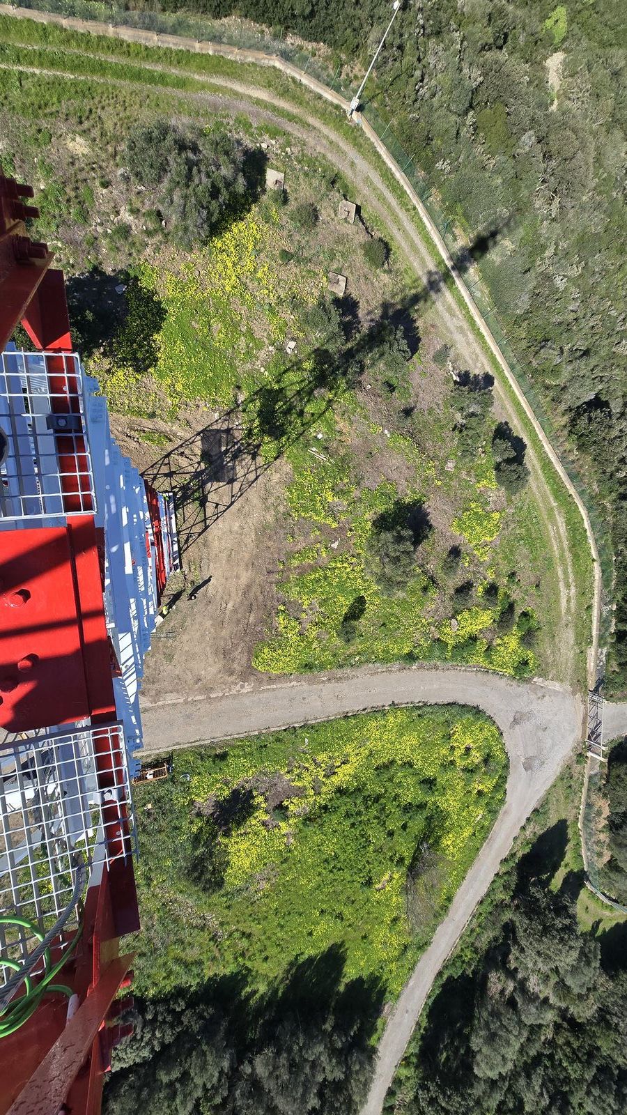 Instalación de Torre de Telecomunicaciones de Celosía - imagen 4