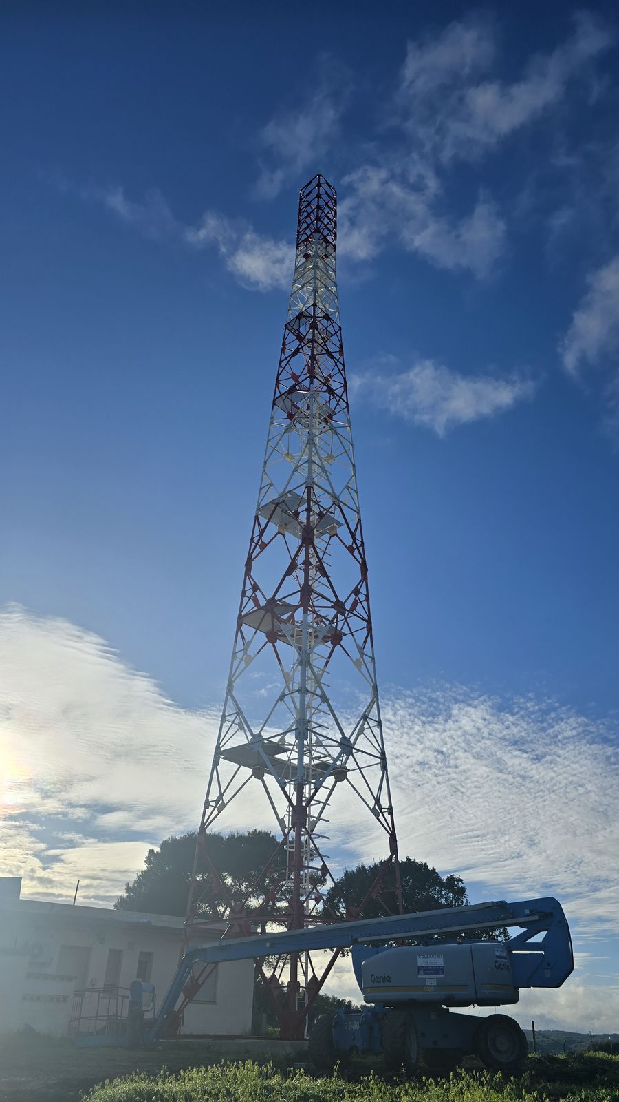 Instalación de Torre de Telecomunicaciones de Celosía - imagen 10